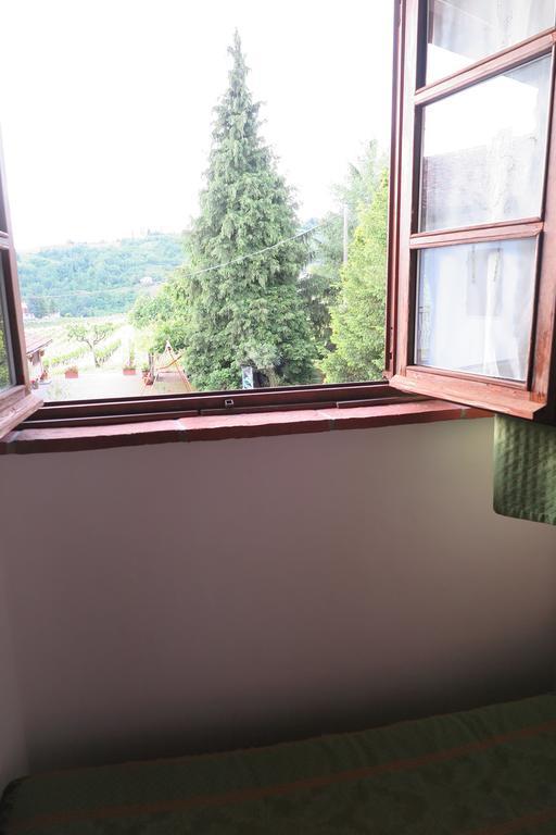 Agriturismo Rupestr Canelli Rom bilde